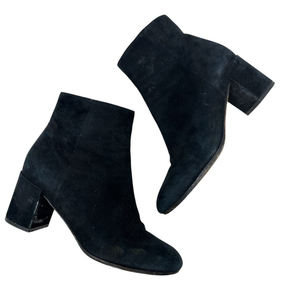 Vince Blakely Black Suede Boots Booties Heeled Side Zip Size US 7.5